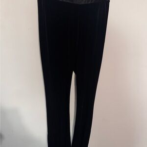 Fashion Nova Black Straight Leg Pants w. Flare